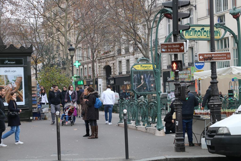 Grand Hotel De Clermont Paris Exterior foto